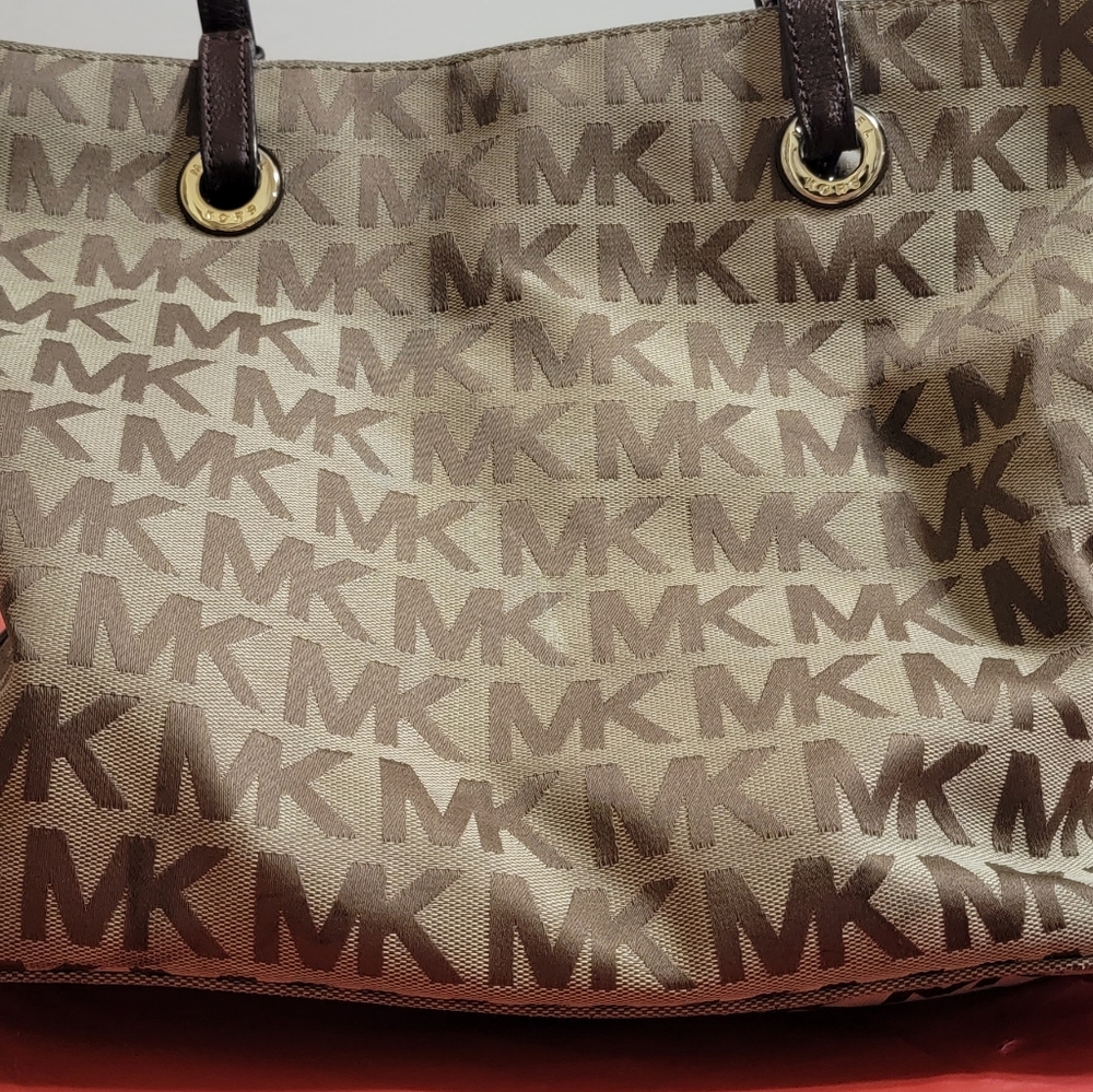 Mk Purse - image 1